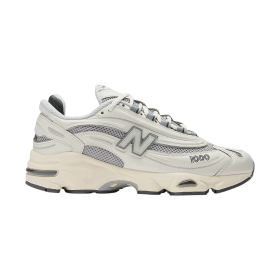 Кроссовки 1000