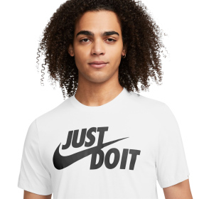 Мужская футболка NIKE