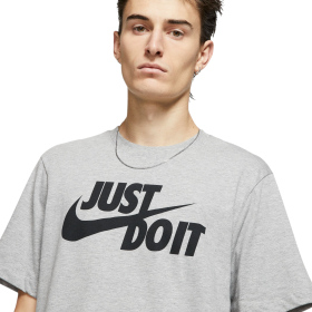 Мужская футболка NIKE